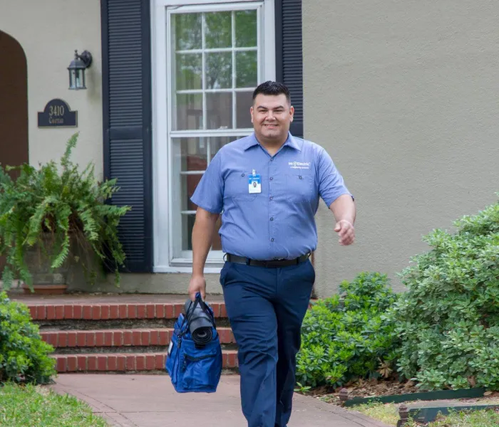 MRE Commercial Electrician Visiting Site.