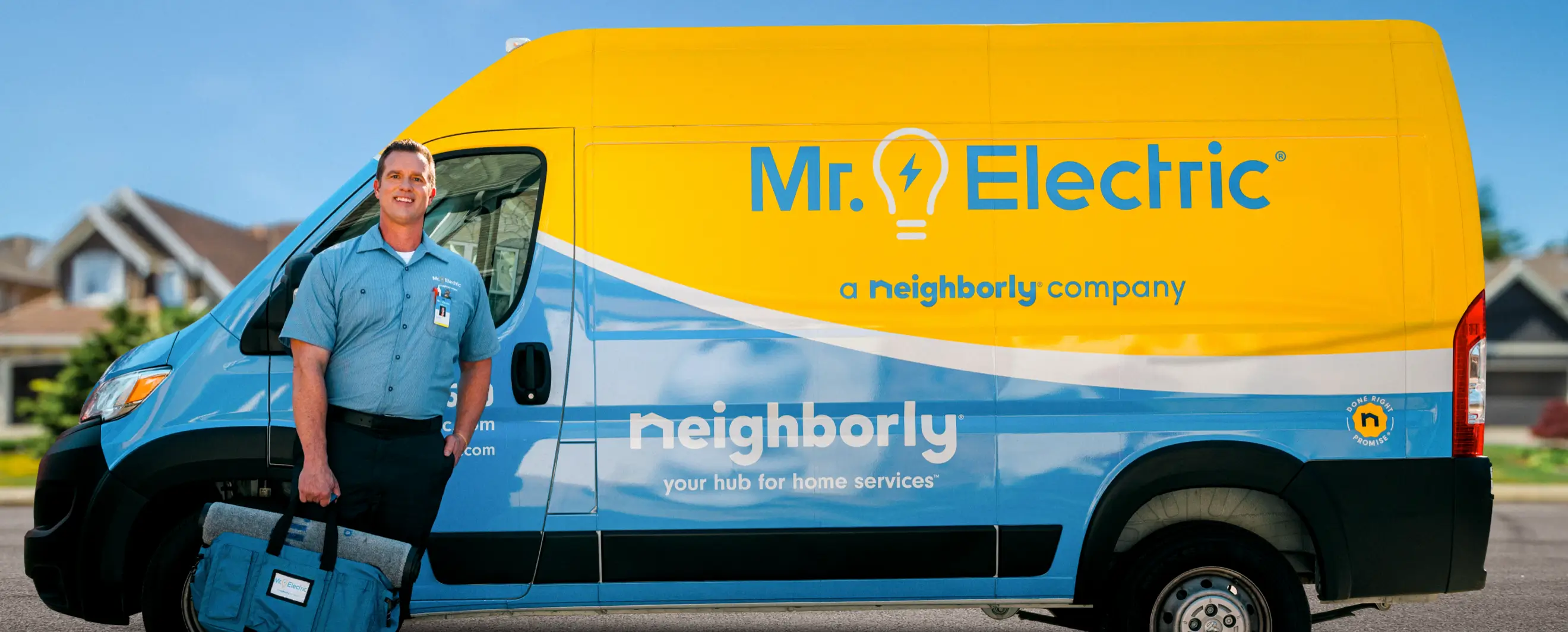 Yellow circle with a blue-filled electrical plug icon centered in the circle.