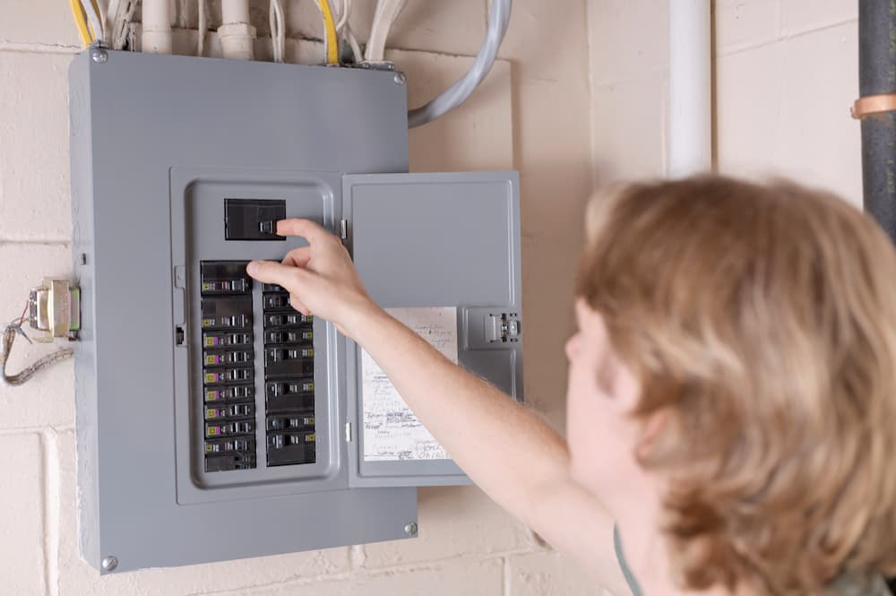 How to read a breaker box